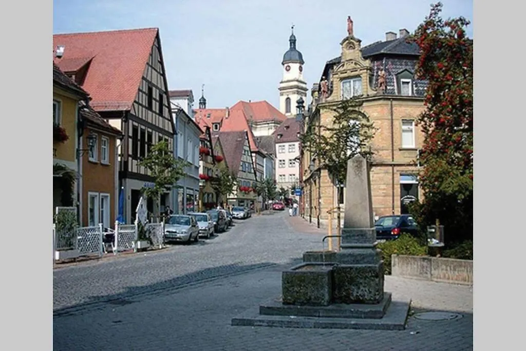 Wohnen in einer Jugendstilvilla Uffenheim Apartment